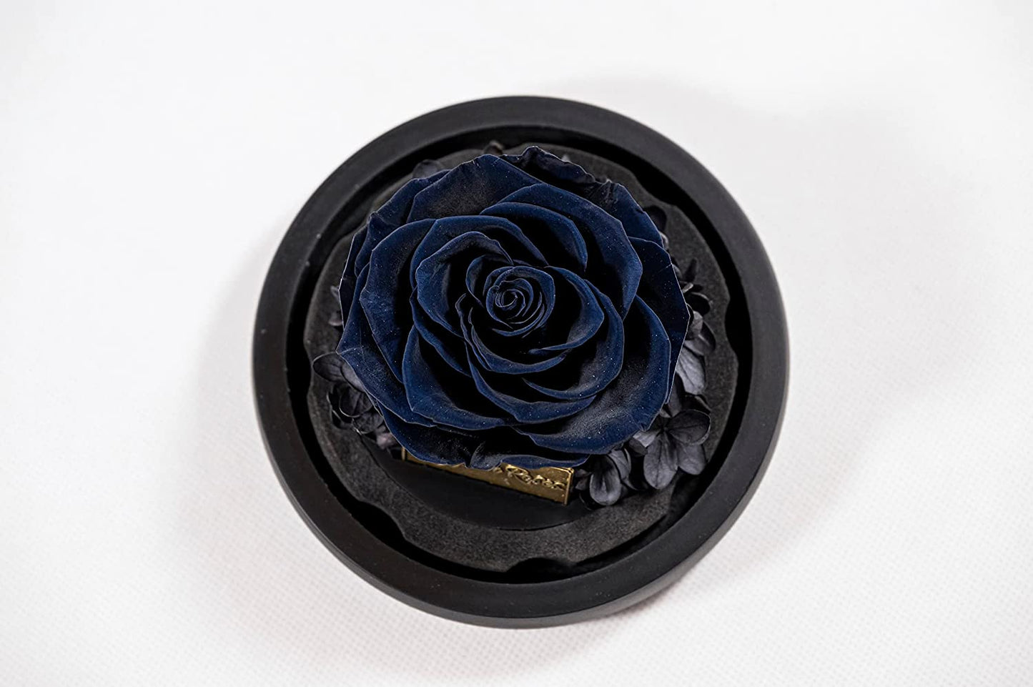 Romantisches Geschenk – ewige Rose im Glas in Geschenkbox